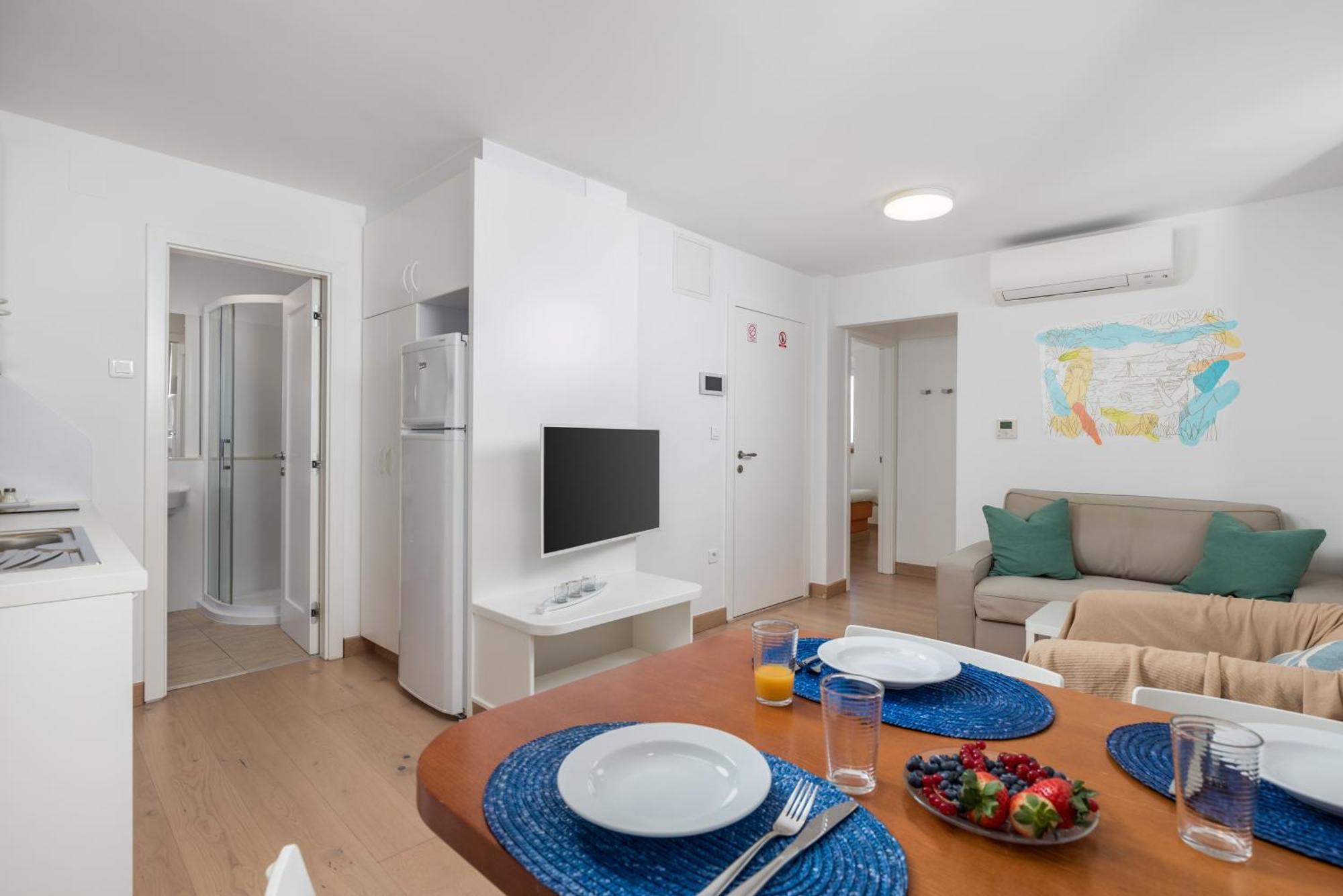 Apartments Anaika At The Beach, Opatija ภายนอก รูปภาพ